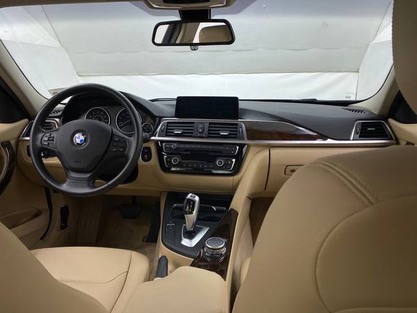 2016 BMW 3 Series 320i xDrive Sedan 4D sedan Black - FINANCE ONLINE... for sale in Manhattan Beach, CA – photo 21