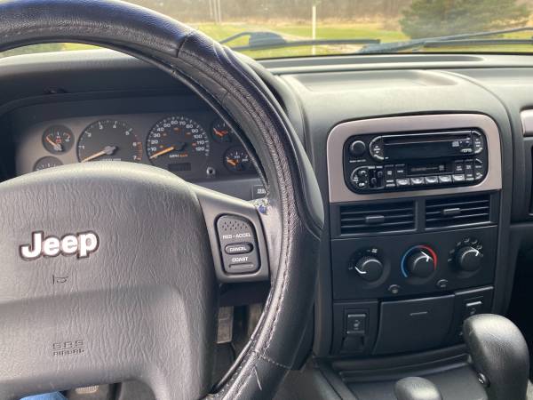 2002 Jeep Grand Cherokee - cars & trucks - by owner - vehicle... for sale in Fowlerville, MI – photo 6