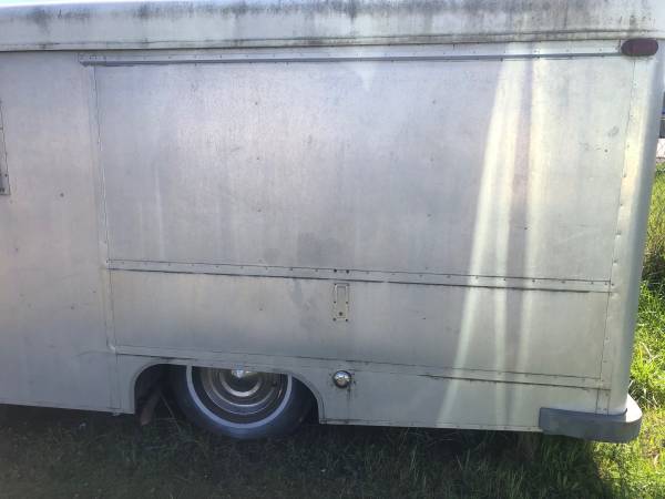 1956 Pontiac aluminum camper built by superior coach for sale in Eugene, OR – photo 16