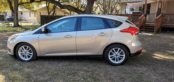 2016 Ford Focus SE hatchback - cars & trucks - by owner - vehicle... for sale in San Marcos, TX – photo 9