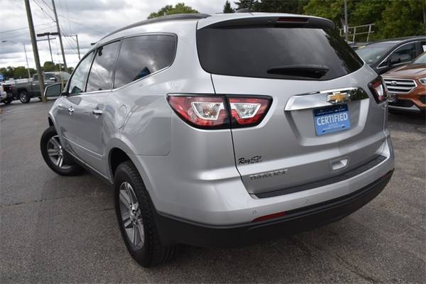 ✔️2017 Chevrolet Traverse 2LT FWD Certified Bad Credit Ok EMPLOYEE... for sale in Fox_Lake, IL – photo 8