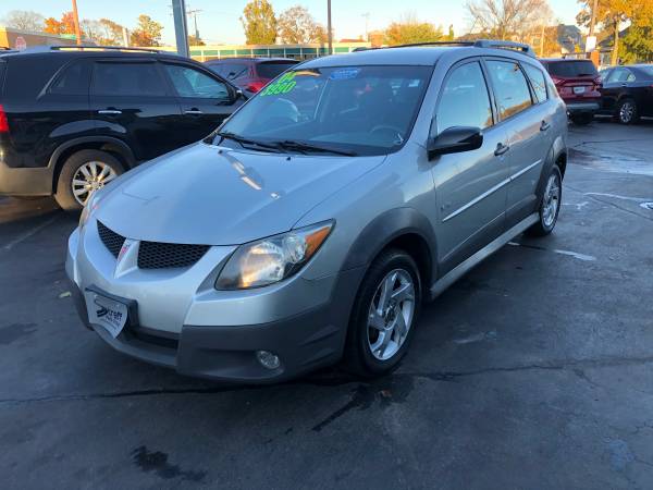 *** 2004 Pontiac Vibe Automatic Carfax Certified! Low Miles! - cars... for sale in milwaukee, WI – photo 3