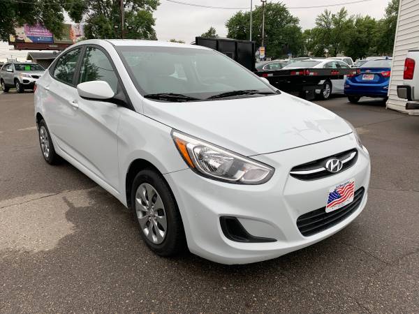 ★★★ 2017 Hyundai Accent SE / $1400 DOWN! ★★★ for sale in Grand Forks, ND – photo 4
