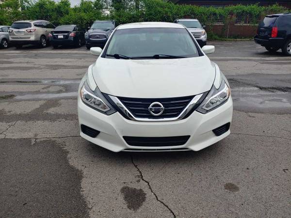 2017 Nissan Altima White Buy Here Pay Here - - by for sale in Nashville, TN – photo 4