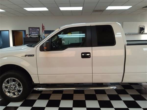 2011 Ford F-150 XLT - cars & trucks - by dealer - vehicle automotive... for sale in Green Bay, WI – photo 9