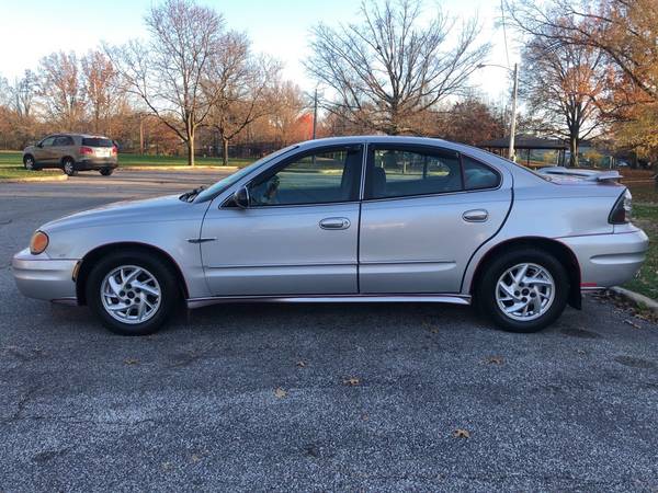 2004 Pontiac Grand AM ONLY 45K MILES/SUPER CLEAN!! - cars & trucks -... for sale in Cleveland, OH – photo 2