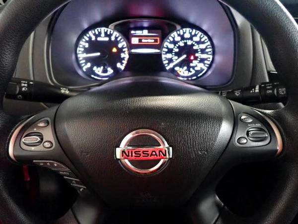 2017 Nissan Pathfinder - - by dealer - vehicle for sale in Gretna, NE – photo 3