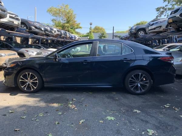 2018 Toyota Camry SE - cars & trucks - by dealer - vehicle... for sale in Brooklyn, NY – photo 3