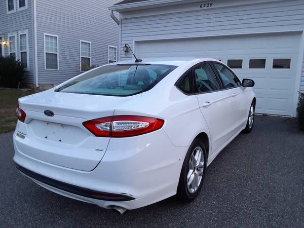 2014 Ford Fusion/ 1 owner/ Very nice dependable car - cars & trucks... for sale in Fredericksburg, VA – photo 3