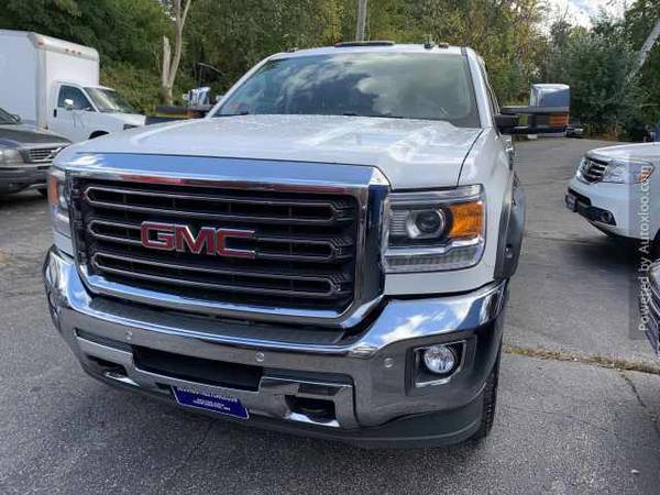 2015 Gmc Sierra 2500hd One Owner Clean Carfax Slt Crew Cab for sale in Manchester, VT – photo 4