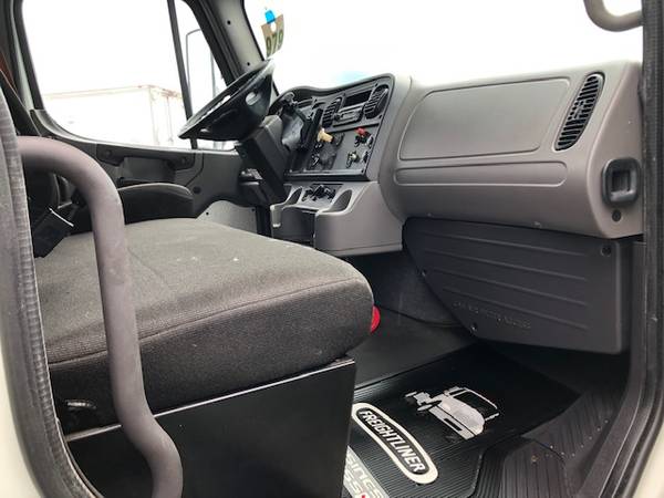 2013 Freightliner M2 24' Thermoking T1000 Reefer Truck #9099 - cars... for sale in East Providence, RI – photo 3