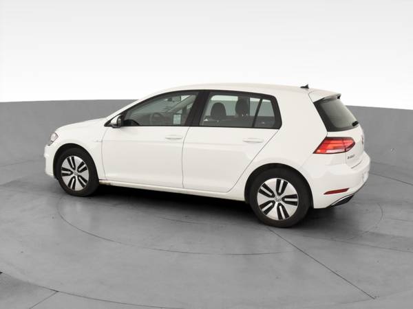 2017 VW Volkswagen eGolf SE Hatchback Sedan 4D sedan White - FINANCE... for sale in NEWARK, NY – photo 6