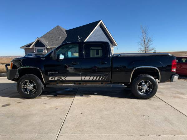 2014 GMC SIERRA 2500 DURAMAX - cars & trucks - by owner - vehicle... for sale in Johnstown, CO – photo 9