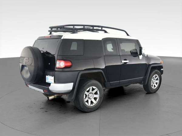 2012 Toyota FJ Cruiser Sport Utility 2D suv Black - FINANCE ONLINE -... for sale in South Bend, IN – photo 11