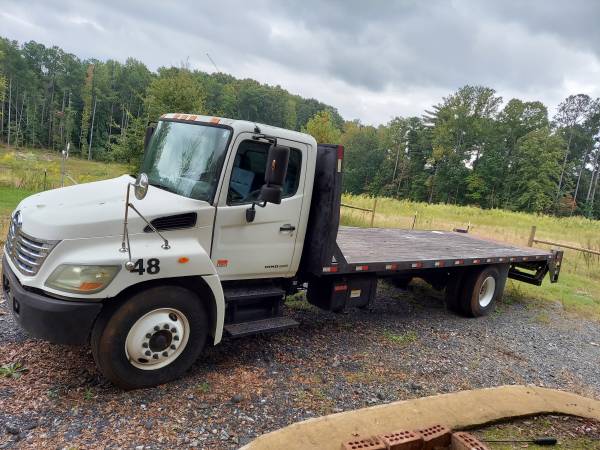 2008 Hino 268 $12500. OBO - cars & trucks - by owner - vehicle... for sale in Williamston , SC – photo 2
