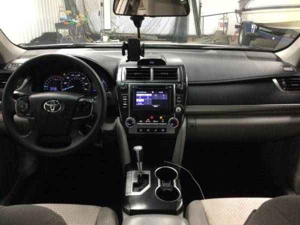 2014 Toyota Camry LE 40mpg Low Miles for sale in Morton, IL – photo 18
