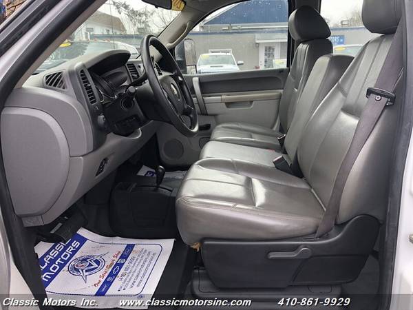 2011 Chevrolet Silverado 3500 CREW CAB W/T UTILITY BED DRW 4X4 for sale in Finksburg, WV – photo 19