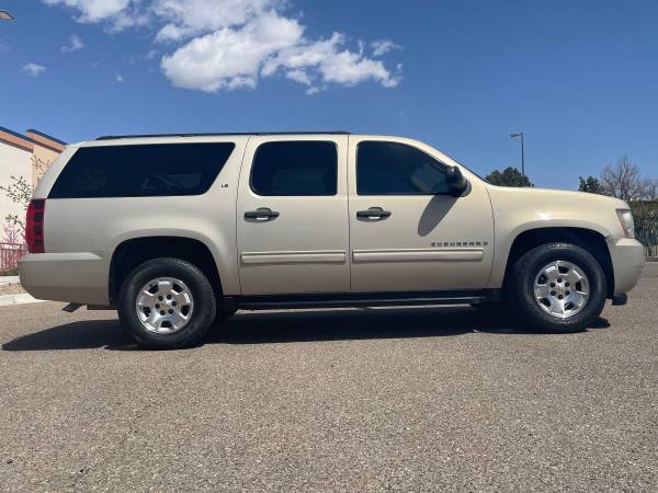 2009 Chevrolet Suburban - - by dealer - vehicle for sale in Albuquerque, NM – photo 2