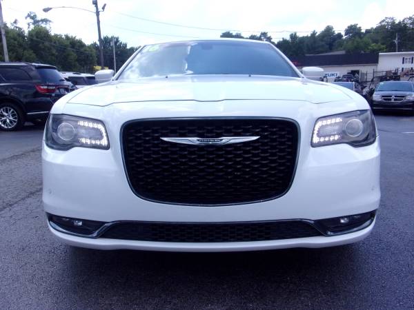 2016 Chrysler 300 S AWD Loaded (Low Miles) for sale in Georgetown, OH – photo 3