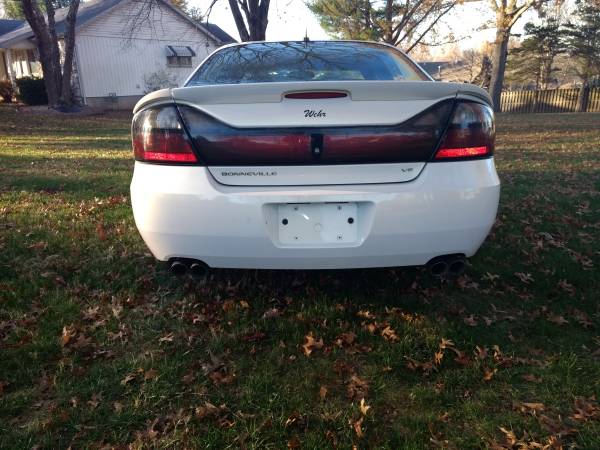 Classic GXP Pontiac Bonneville V8 - cars & trucks - by owner -... for sale in Springfield, MO – photo 4