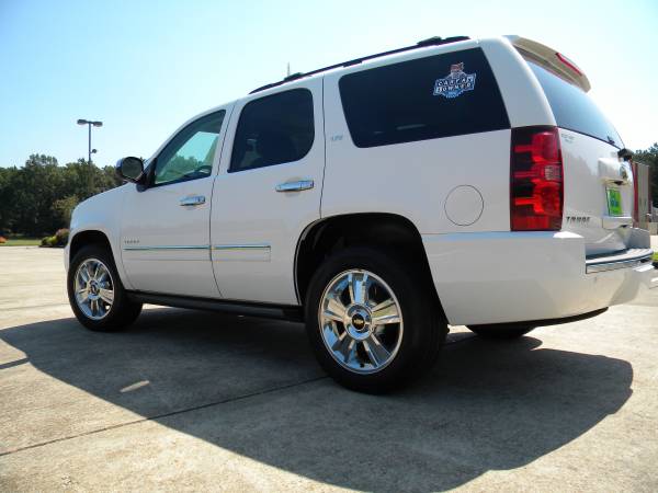 2010 CHEVROLET TAHOE LTZ LEATHER SUNROOF NAVIGATION 1 OWNER!!! for sale in Byram, MS – photo 4