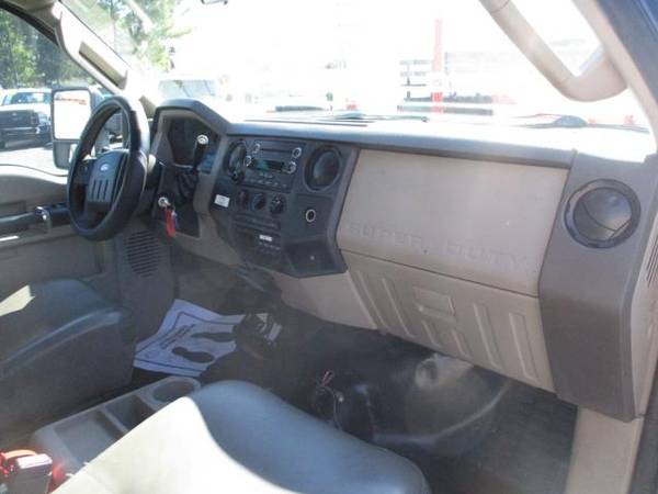 2010 Ford Super Duty F-550 DRW CREW CAB 4X4 ENCLOSED UTILITY - cars... for sale in south amboy, LA – photo 19