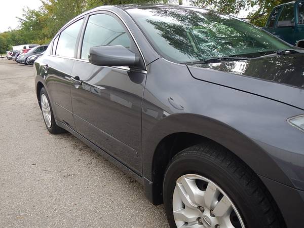 $5895 - 2009 NISSAN ALTIMA 2.5S - 116K MILES - PUSH BUTTON START -NICE for sale in Marion, IA – photo 10