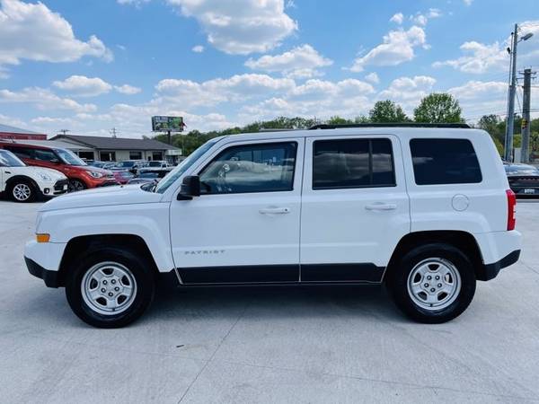 2016 Jeep Patriot Sport - - by dealer - vehicle for sale in Murfreesboro, TN – photo 2