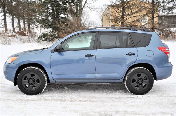 2012 Toyota RAV4 AWD - - by dealer - vehicle for sale in Carrollton, OH – photo 3