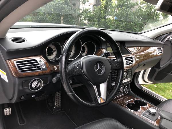 White 2012 Mercedes CLS550 AMG for sale in Van Nuys, CA – photo 13