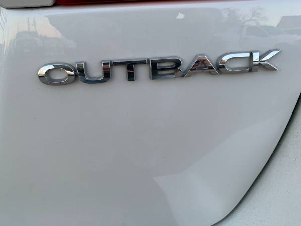 2018 SUBARU OUT BACK AWD /PEARL WHITE - cars & trucks - by dealer -... for sale in Wheat Ridge, CO – photo 8