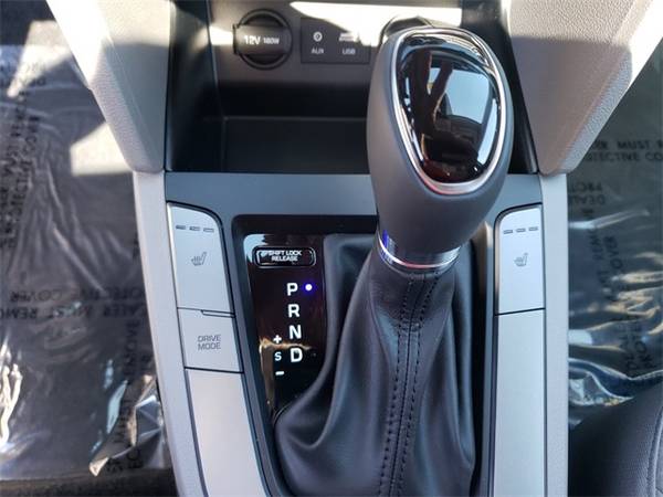 2019 Hyundai Elantra Value Edition sedan Silver for sale in Bentonville, AR – photo 10