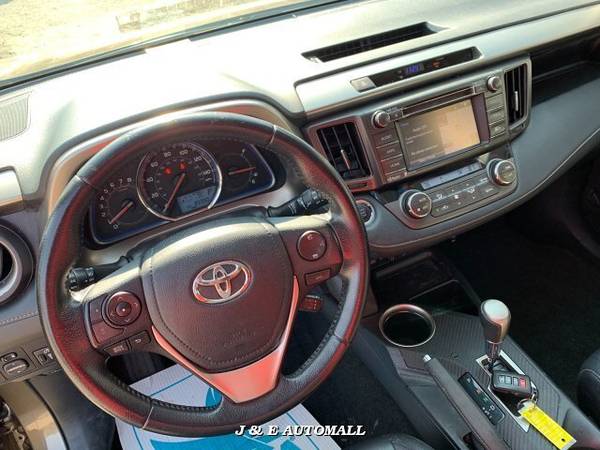 2015 Toyota RAV4 Limited AWD 6-Speed Automatic - cars & trucks - by... for sale in PELHAM, MA – photo 9
