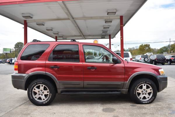 2005 FORD ESCAPE XLT 4WD SPORT 3.0L 6CYL ***NICE LITTLE SUV*** -... for sale in Greensboro, NC – photo 6