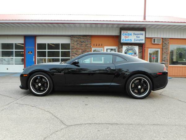 ★★★ 2014 Chevrolet Camaro SS / 6.2L V8 w/6 Speed Manual! ★★★ - cars... for sale in Grand Forks, ND