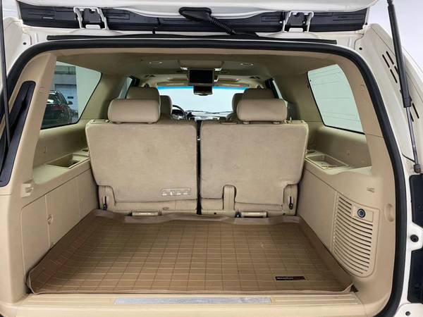 2012 Cadillac Escalade ESV AWD 4dr Luxury - cars & trucks - by... for sale in Linden, NJ – photo 23