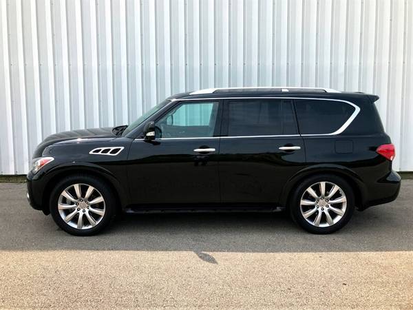 2011 Infiniti QX56 - AWD ** 2 Dvds ** Sunroof ** NAVI ** 3rd Row Seati for sale in Madison, WI – photo 8