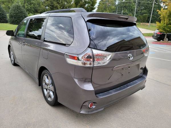 2011 Toyota Sienna SE! Looks/Drives Great-Good Miles! - cars &... for sale in Cartersville, TN – photo 7