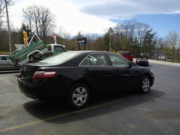 2007 Toyota Camry 4dr Sdn V6 Auto LE - - by dealer for sale in Hooksett, ME – photo 5