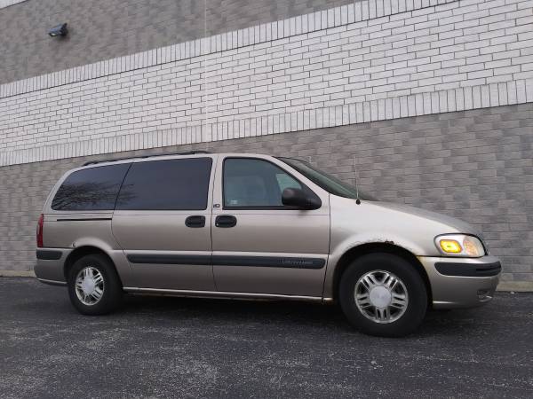 2003 CHEVY VENTURE 3 ROWS - cars & trucks - by dealer - vehicle... for sale in Elmhurst, IL – photo 4
