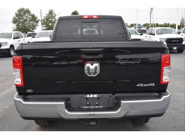 2019 RAM 2500 Tradesman Off Road Crew Cab 4wd - truck for sale in Wilson, NC – photo 6