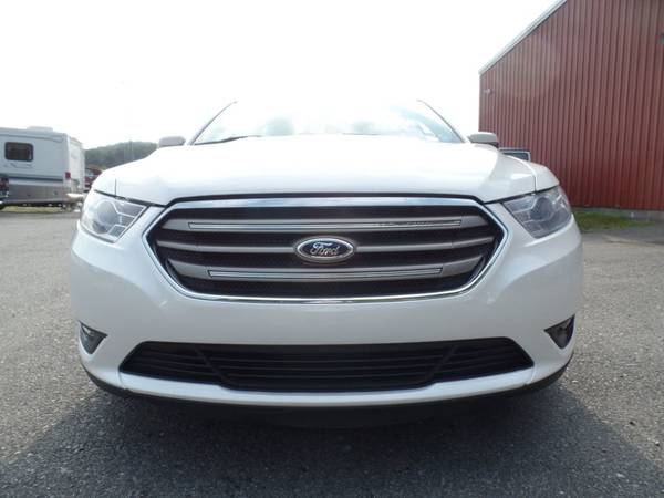 2014 *Ford* *Taurus* *4dr Sedan SEL AWD* White Plati for sale in Johnstown , PA – photo 8