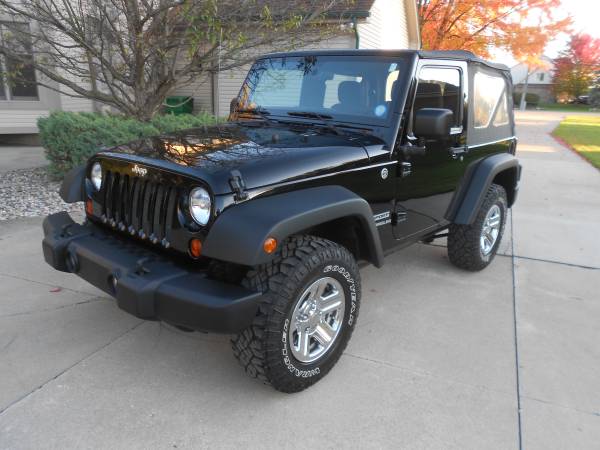 2013 JEEP WRANGLER SPORT V6 ONLY 62,000 MILES EXTRA CLEAN for sale in Macomb, MI – photo 3
