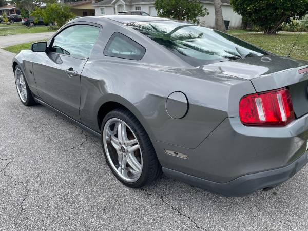 2011 Ford Mustang 3 7L 20 rims for sale in Mango, FL