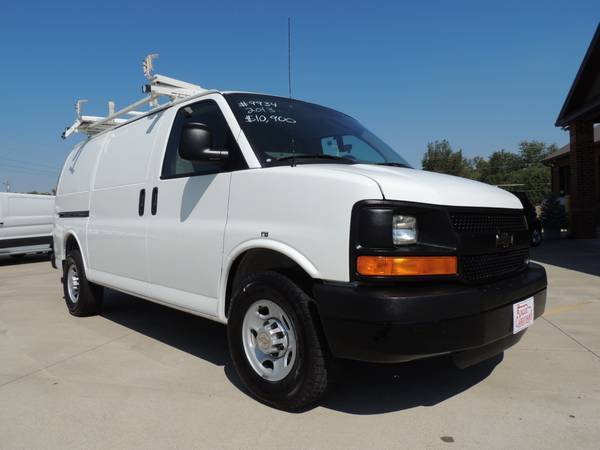 2013 Chevrolet Express 2500 Cargo Work Van! WORK READY CLEAN LIKE NEW! for sale in White House, AR