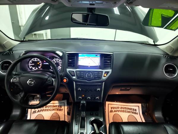 2017 Nissan Pathfinder 4x4 SL - - by dealer for sale in WAUKEGAN, IL – photo 18