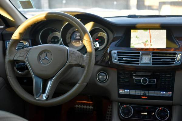 2012 Mercedes-Benz CLS-Class CLS550 - - by dealer for sale in Arlington, District Of Columbia – photo 5