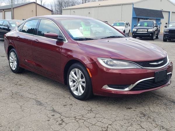 2015 Chrysler 200 Limited, Clean Carfax, XM, Bluetooth, 26 MPG -... for sale in Lapeer, MI – photo 6