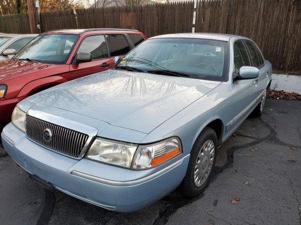 2003 Mercury Grand Marquis - cars & trucks - by owner - vehicle... for sale in Providence, RI