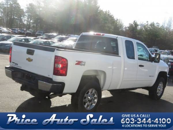 2012 Chevrolet Silverado 2500HD LT 4x4 4dr Extended Cab SB TRUCKS... for sale in Concord, NH – photo 6